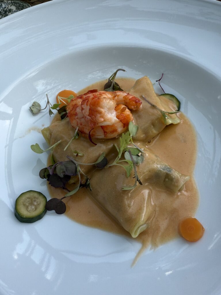 Raviolis buey de mar con bisqué langostino